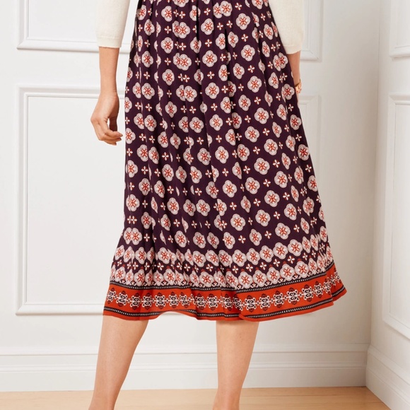 NWT TALBOTS PETITES VISCOSE FIT AND FLARE MIDI SKIRT 0P - Picture 3 of 6